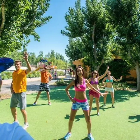 Super Mobile-home Hibiscus Climatise Top Confort Camping Fun 4* Holiday home Valras-Plage