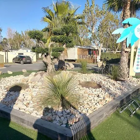 Holiday home Super Mobile-home Hibiscus Climatise Top Confort Camping Fun 4*