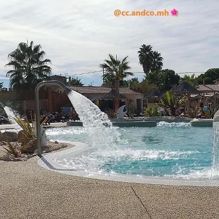 Holiday home Super Mobile-home Hibiscus Climatise Top Confort Camping Fun 4*